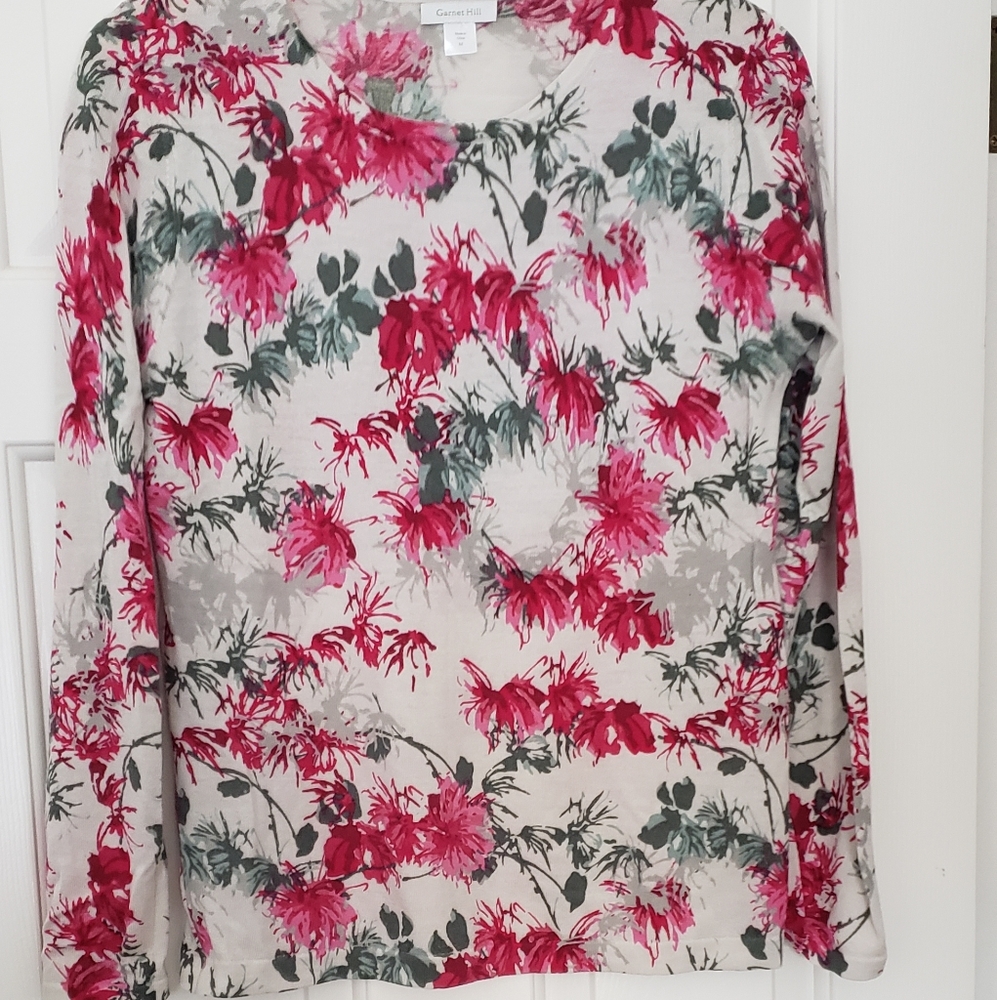 Garnet Hill Women's 100% Merino Wool Floral Sweater Size Medium